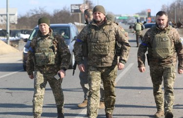 Залужный о ситуации на фронте: сложнее всего на Донецком направлении, здесь враг наносит по 50 атак ежедневно