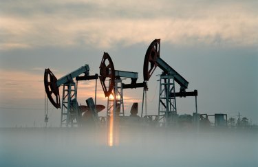 Россия может уменьшить суточную добычу нефти на 700 тыс баррелей