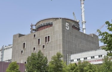 ЗАЭС возобновила подключение к сети энергоблока №5, отключившегося из-за обстрела