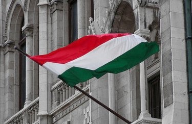 Венгры обратились к РФ по языковому вопросу на Закарпатье: российский пиар или угроза?
