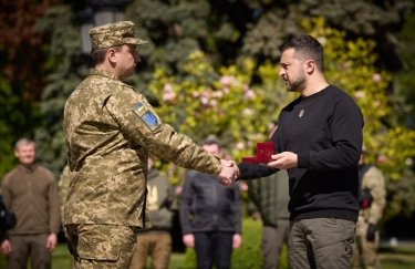 Зеленський змінив порядок присвоєння звання Герой України