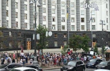 Акция "СтопШкарлет!" в центре Киева. Фото: Delo.ua