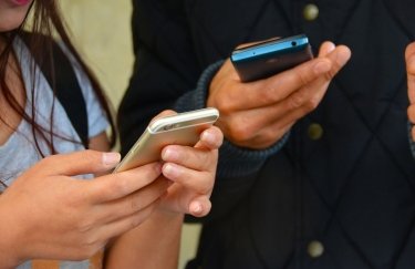 Сколько мобильные операторы заработали в 2017 году