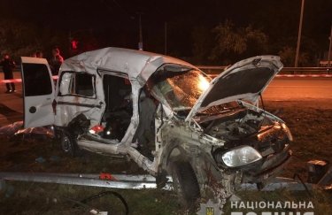 ГБР расследует ДТП на Львовщине, где БТР разбил легковушку с 8 людьми: половина погибли на месте
