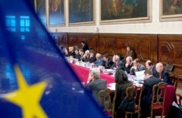 Украина должна добиваться баланса в языковой политике — Венецианская комиссия
