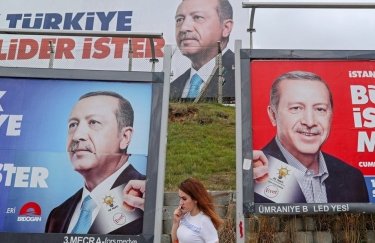 В Турции проходят досрочные выборы президента и парламента