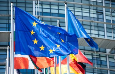 ЕС хочет разрешить подавать заявки на проживание из третьих стран и запустить платформу подбора кадров из Украины