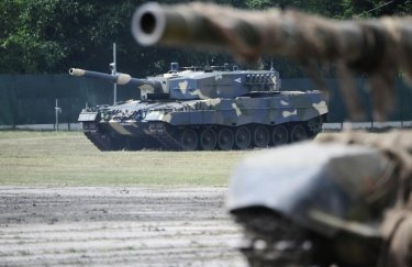 Канада відправить Україні чотири танки Leopard