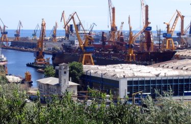 Румынский порт Констанца сможет обрабатывать украинское зерно до середины августа