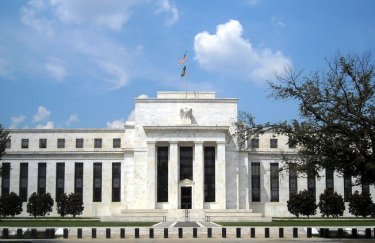 ФРС рекордно повысила базовую процентную ставку для борьбы с инфляцией