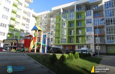 Ексголову ДПСУ підозрюють в корупції через схему з заміною житла для прикордонників більш дешевим
