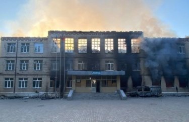 Оккупанты обстреляли "Градами" школу в Адвеевке