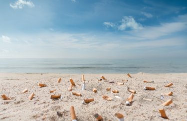 В Испании ввели запрет на курение на пляжах