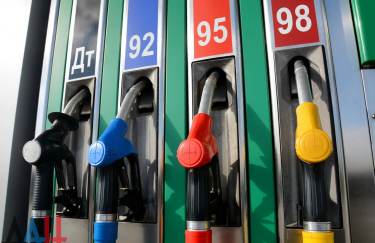 Ціни на пальне в Україні до кінця року можуть знизитися на фоні зниження попиту та відносно низьких цін на нафту
