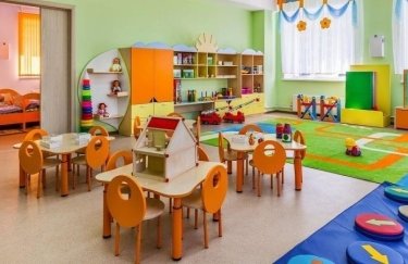 В Кабмине предлагают разрешить детские садики на первых этажах жилкомплексов