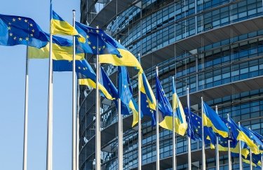 укриана ЕС, статуса кандидата на вступление в Евросоюз