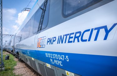 УЗ і PKP Intercity планують запустити пасажирське сполучення Рава-Руська - Варшава: що відомо