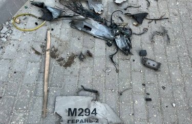 Взрывы прогремели в Киеве во время воздушной тревоги, столицу атаковали дронами-камикадзе (ВИДЕО)