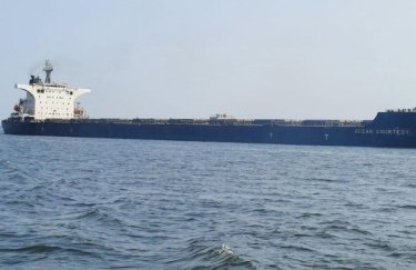З порту "Південний" вийшло судно з металопродукцією. Фото: пресслужба Мінінфраструктури