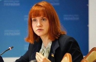 ЗМІ звинуватили нардепа Мар'яну Безуглу у зв'язках із проросійським олігархом та підкупом виборців