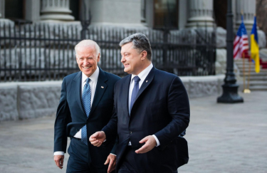 Байден и Порошенко. Фото: сайт партии "Европейская солидарность" Байден и Порошенко. Фото: сайт партии "Европейская солидарность"