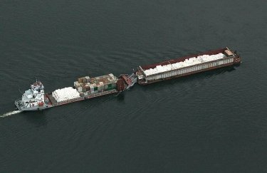 Объем грузоперевозок по реке Днепр вырос на 32%