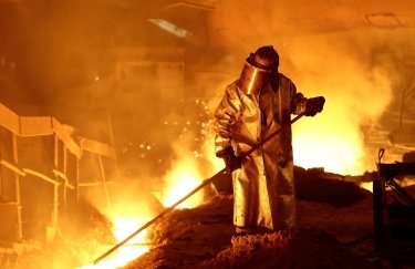 Компанія Ахметова скоротила виплавку сталі за 9 місяців