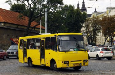 В Киеве объявили конкурс перевозчиков для обслуживания 15 маршрутов