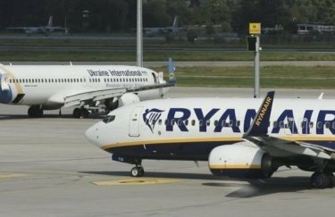 Прибыль лоукостера Ryanair упала на 21%