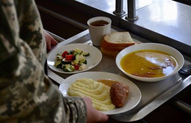 Фото: armyinform.com.ua 340 тонн неякісних продуктів для ЗСУ забракували у червні