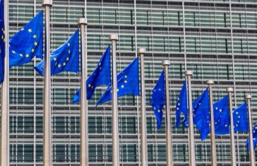 Дають гроші не просто так: ЄС вимагає від України провести реформи та запровадити нові податки для отримання 90 млрд євро кредиту