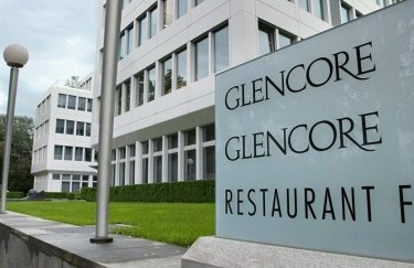 Глава швейцарской Glencore покинул совет директоров компании Дерипаски из-за санкций