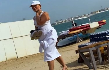 Юлию Тимошенко заметили на пляже в Дубае вместе с мужем (ФОТО)