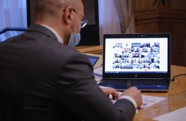 Денис Шмыгаль пообщался с мэрами. Фото: пресс-служба Кабмина