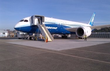 Boeing выделит Украине $2 млн гуманитарной помощи