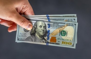Нацбанк установил курс валют на четверг доллар