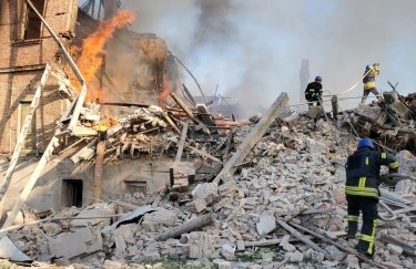 Россия нанесла авиаудар по школе в Луганской области — погибли 60 человек