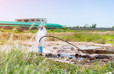 Фото: ua.depositphotos.com Для Донецкой области упростили процедуру строительства артезианских скважин