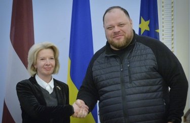 Нова міністерка оборони Латвії Інара Мурнієце прибула з першим візитом до України