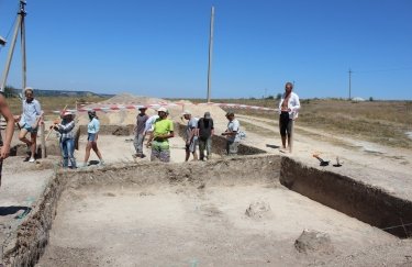 Кабмін просить ввести санкції проти археологів, причетних до розкопок у Криму