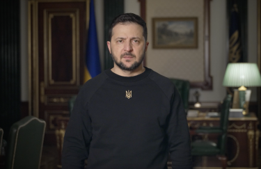 "Разрушено полностью все": Зеленский заявил, что благодаря Соледару Украина выиграла дополнительное время и силы