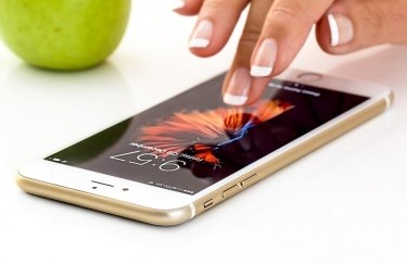 Что делать со сломанным iPhone: частые поломки смартфонов Apple