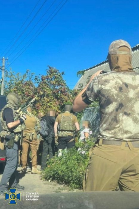 Фото 3 — СБУ задержала корректировщиков вражеского огня по позициям ВСУ