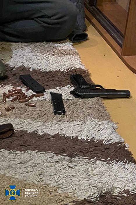 Фото 2 — СБУ сорвала планы российской разведки захватить власть в Очакове