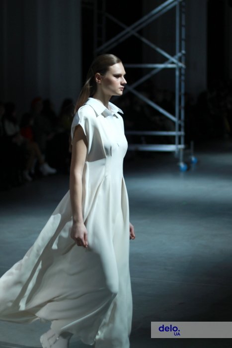 Фото 24 — Ukrainian Fashion Week відкрила 50-й сезон: на честь ювілею на подіум повернулися Бизов та Анісімов