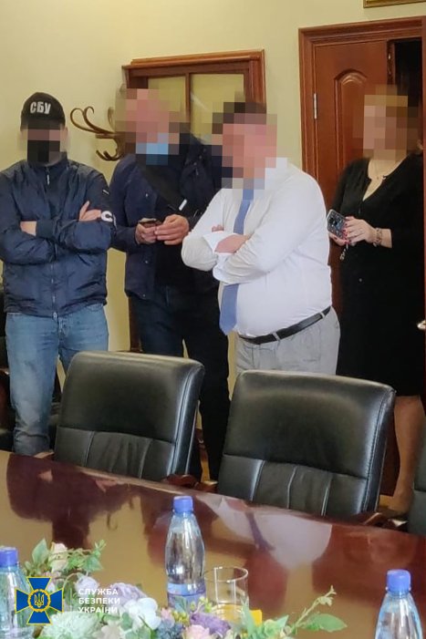 Фото 2 — СБУ разоблачила схему незаконной приватизации госимущества: к сделкам причастен замглавы Федерации профсоюзов