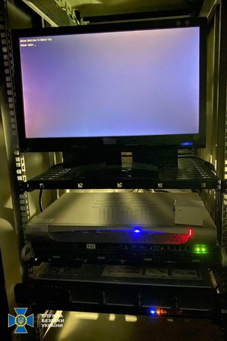 Фото 4 — СБУ совместно со спецслужбами США прикрыла мощную хакерскую сеть в Darknet (ФОТО)