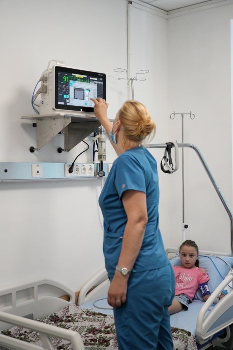 Фото 3 — Медобладнання на 5,7 мільйона: NOVUS поділився результатами проєкту "Велике маленьке серце"