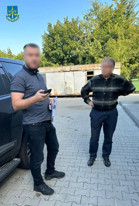 Фото 2 — Компанію підсанкційного бізнесмена викрили у заниженні ренти за видобуток піску в Десні