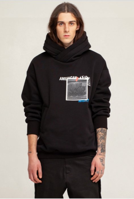 Фото 5 — Как дополненная реальность помогла фешн-бренду FINCH найти пустую нишу и стать пионером веб-показов с миллионными охватами